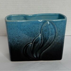 Beauceware 514 Blue and Black Ceramic Vase Excellent Condition Vintage